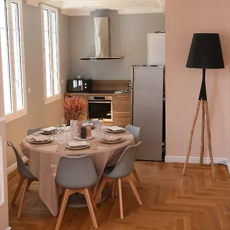 Hyper Centre A Deux Pas De Saint Emilion Либурн