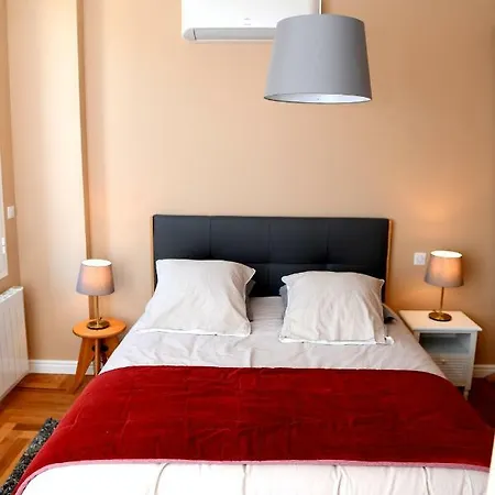 Апартаменты Hyper Centre A Deux Pas De Saint Emilion Либурн